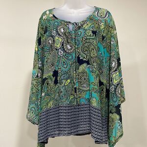 NWOT New Directions Paisley Blouse. Size M (8/10).